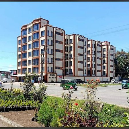 Nakuruairbnb Homes Кисуму Екстериор снимка